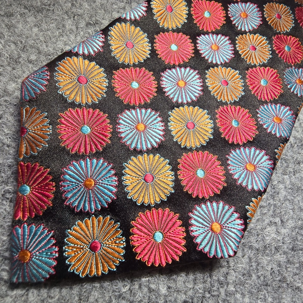 Altea Milano 7-Fold Silk Tie - Bold Floral Anemone Print - Made in Italy